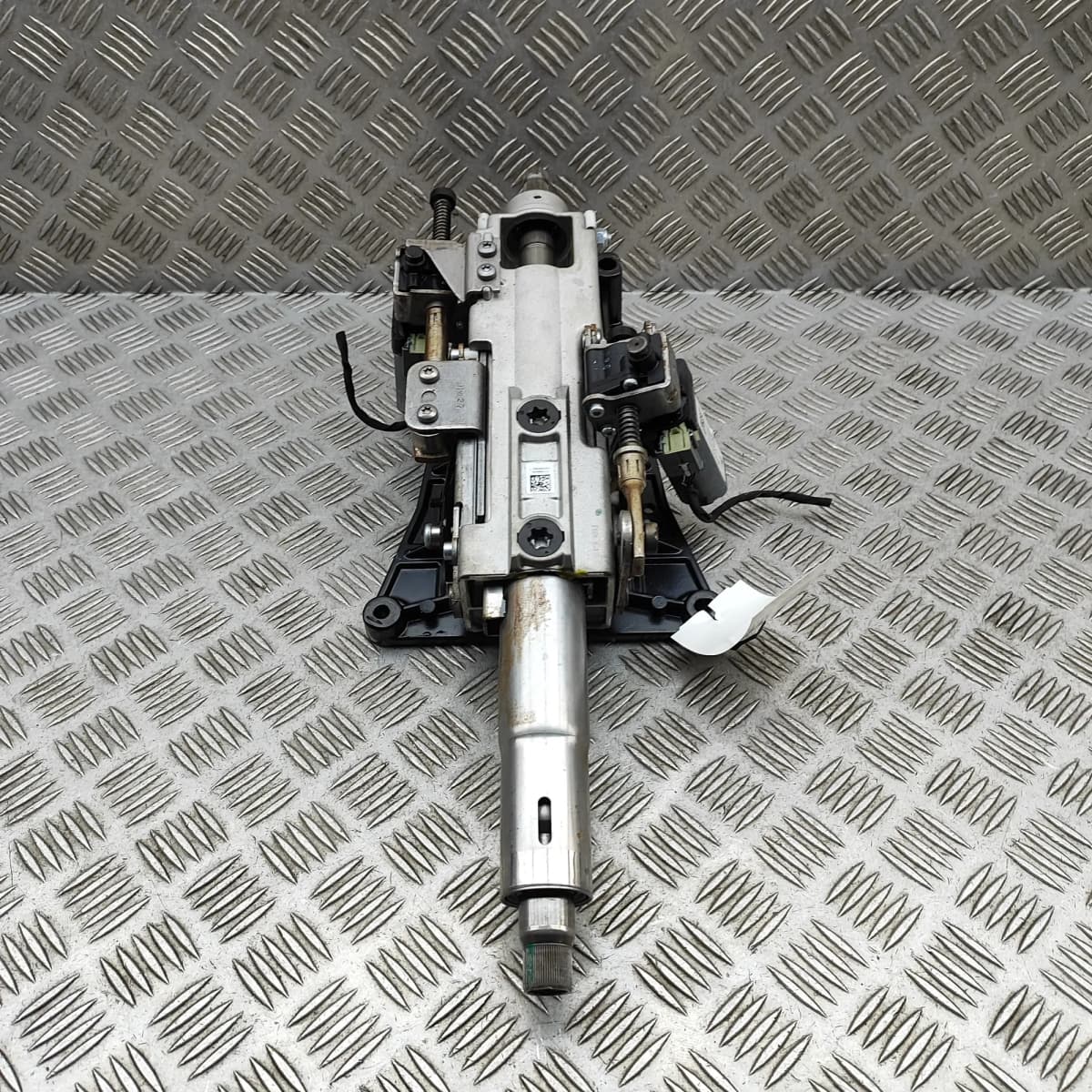 TESLA MODEL X Steering Column Mechanism 1027811-00-F RHD Electricity 385kW 2017