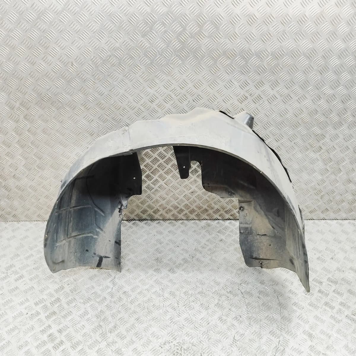 MASERATI LEVANTE SUV M161 Rear Right Arch Liner 670032677 3.0 Diesel 202kW 2019
