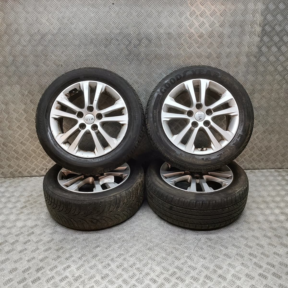 KIA PRO CEE´D JD Alloy Wheel Set R16 52910-A2270 1.6 Diesel 81kw 2015 33530643