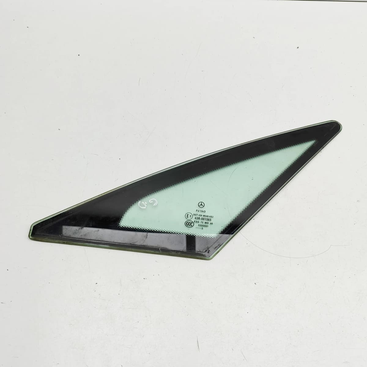 MERCEDES-BENZ E Coupe C207 Rear Right Quarter Window A2076700439 33540198