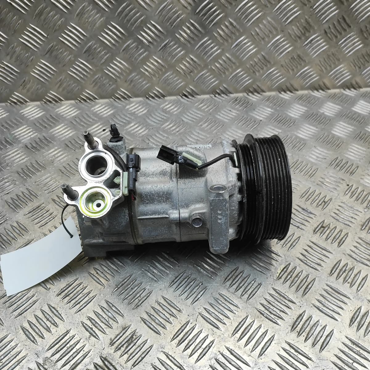 VOLVO XC40 Air Condition A/C Pump 31497908 2.0 Hybrid 120kW 2024 33548915