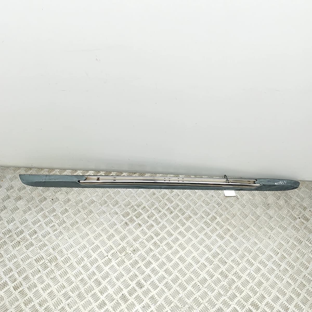 JEEP GRAND CHEROKEE MK4 WK WK2 Right Side Roof Rail 55079172 3.0 Diesel 33564667
