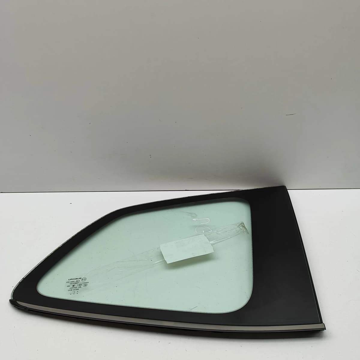 SUBARU FORESTER SJ Rear Right Quarter Window 65209-SG040 2.0 Diesel 33576791