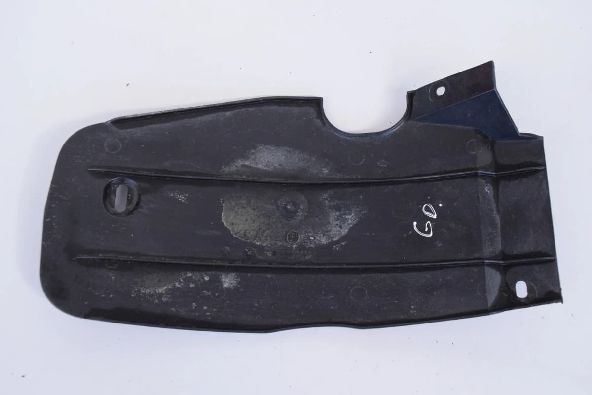 BMW 3 E30 Rear Right Arch Liner 1177993 2.5 Petrol 1990 33587175