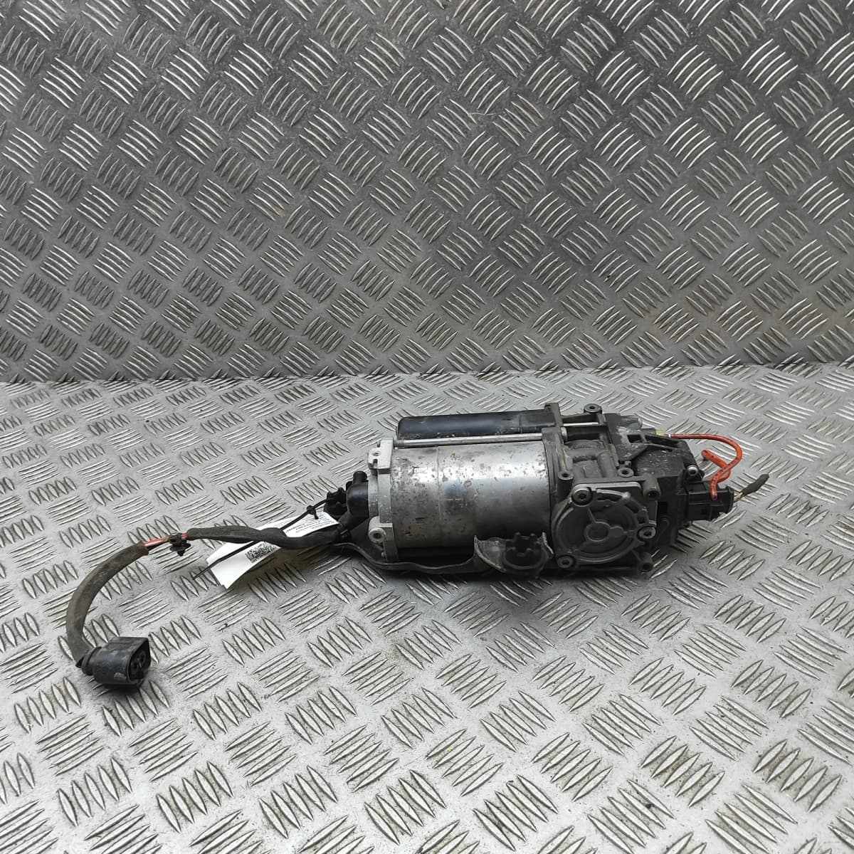 PORSCHE Taycan Air Suspension Compressor 9J1616006D Electricity 420kw 33592307