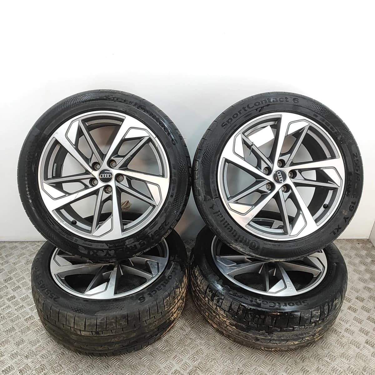 AUDI Q3 F3 MK2 Alloy Wheel Set 83A601025 1.9 Diesel 110kW 2024 33596665