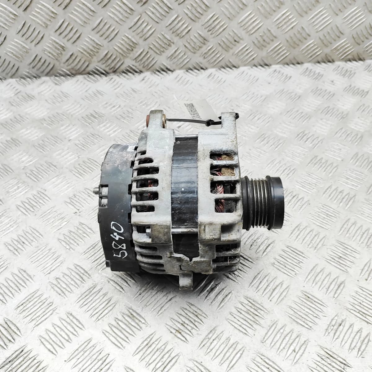 MERCEDES-BENZ GLA X156 Alternator Generator 0125711030 2.0 Petrol 155kw 33598379