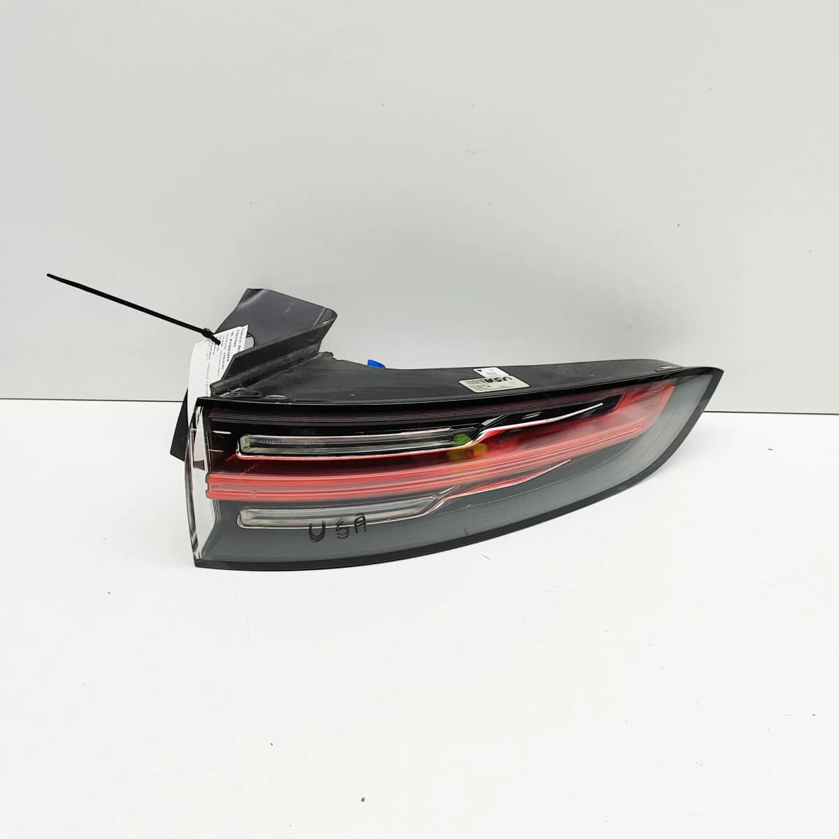 PORSCHE CAYENNE 9Y0/9Y3 Rear Right Tail Light 9Y0945096G USA 2018 33603974