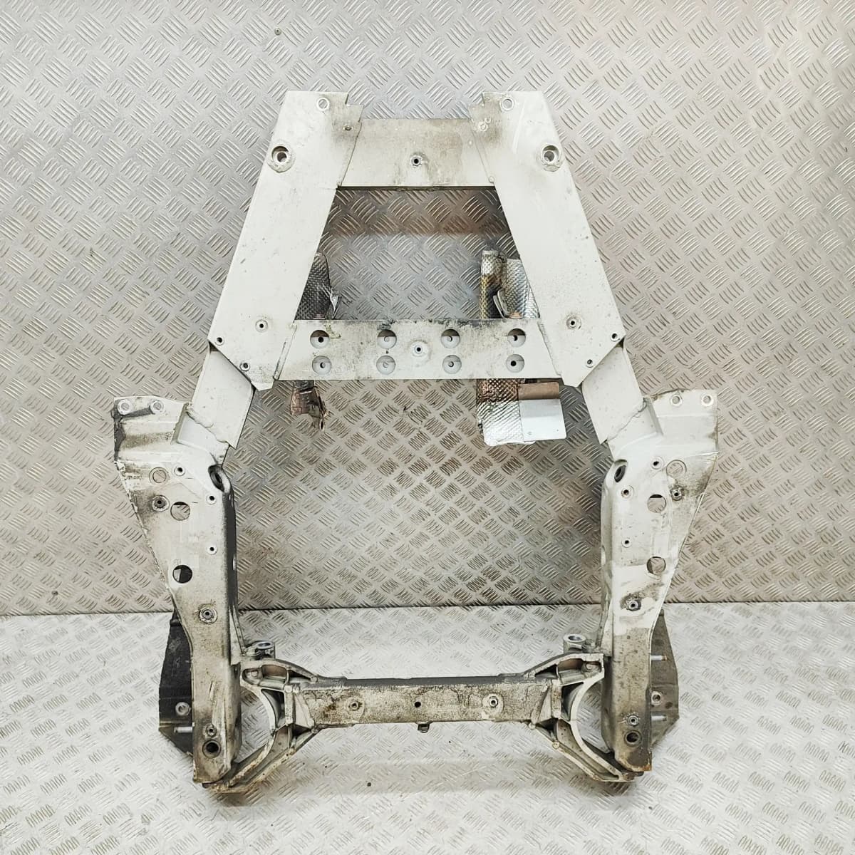 FERRARI CALIFORNIA F149 Rear Subframe 985283445 4.3 Petrol 360kW 2010 33604981