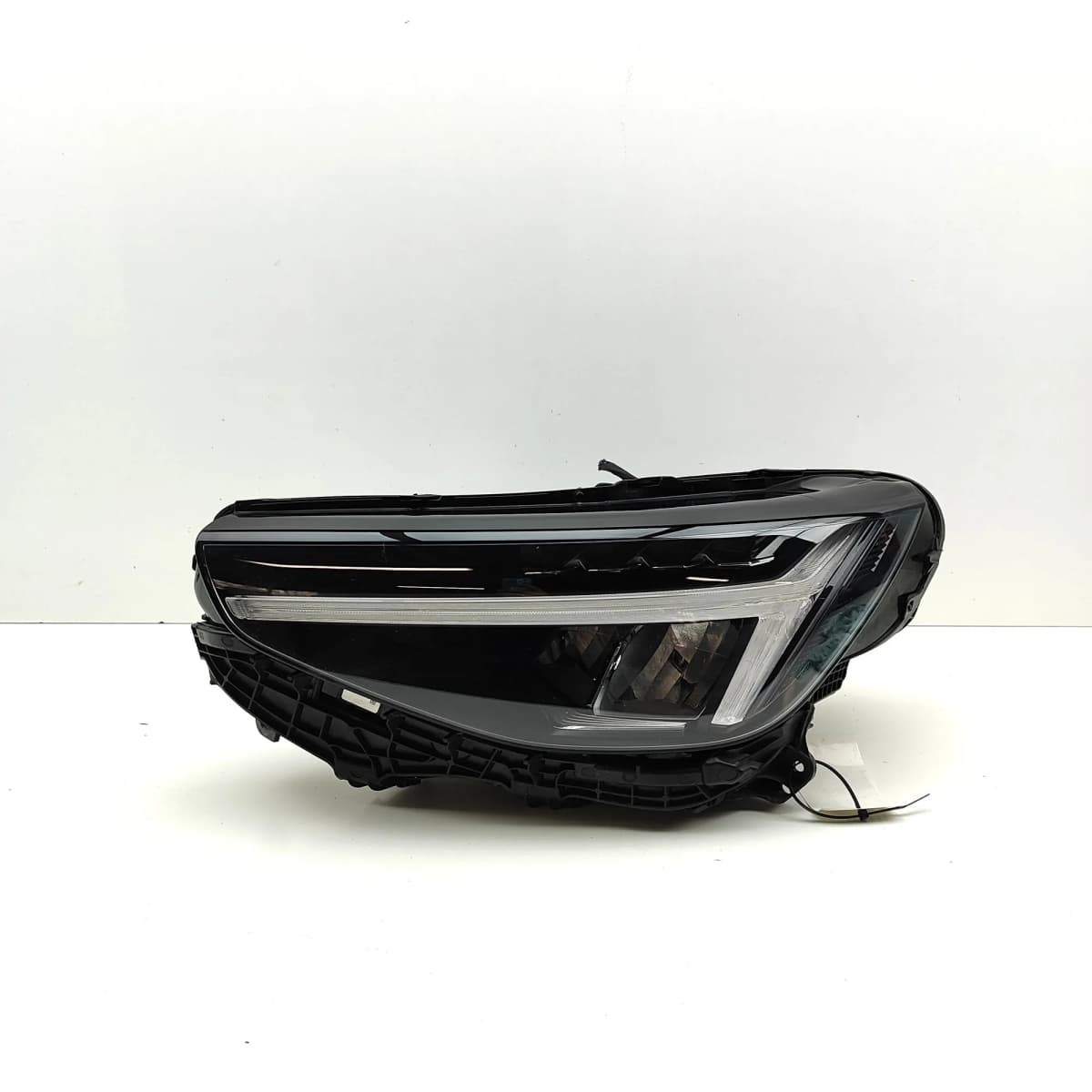 VOLVO XC40 536 Front Left Headlight 32420417 2.0 Petrol / electricity 33605209