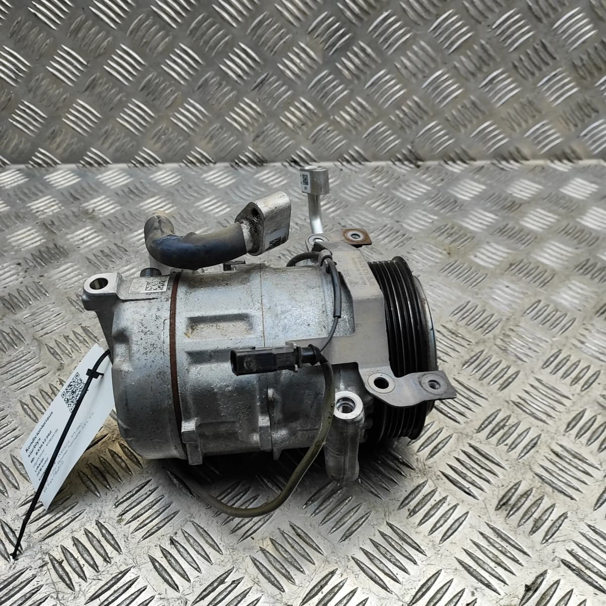 PORSCHE 911 992 Air Condition A/C Pump 992260601B 3.8 Petrol 478kw 2021 33612392