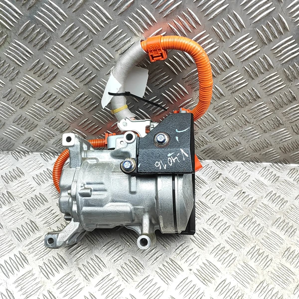 HONDA CR-V MK5 RW Air Condition A/C Pump 38800-5RD-E01 2.0 Hybrid 108kW 2020