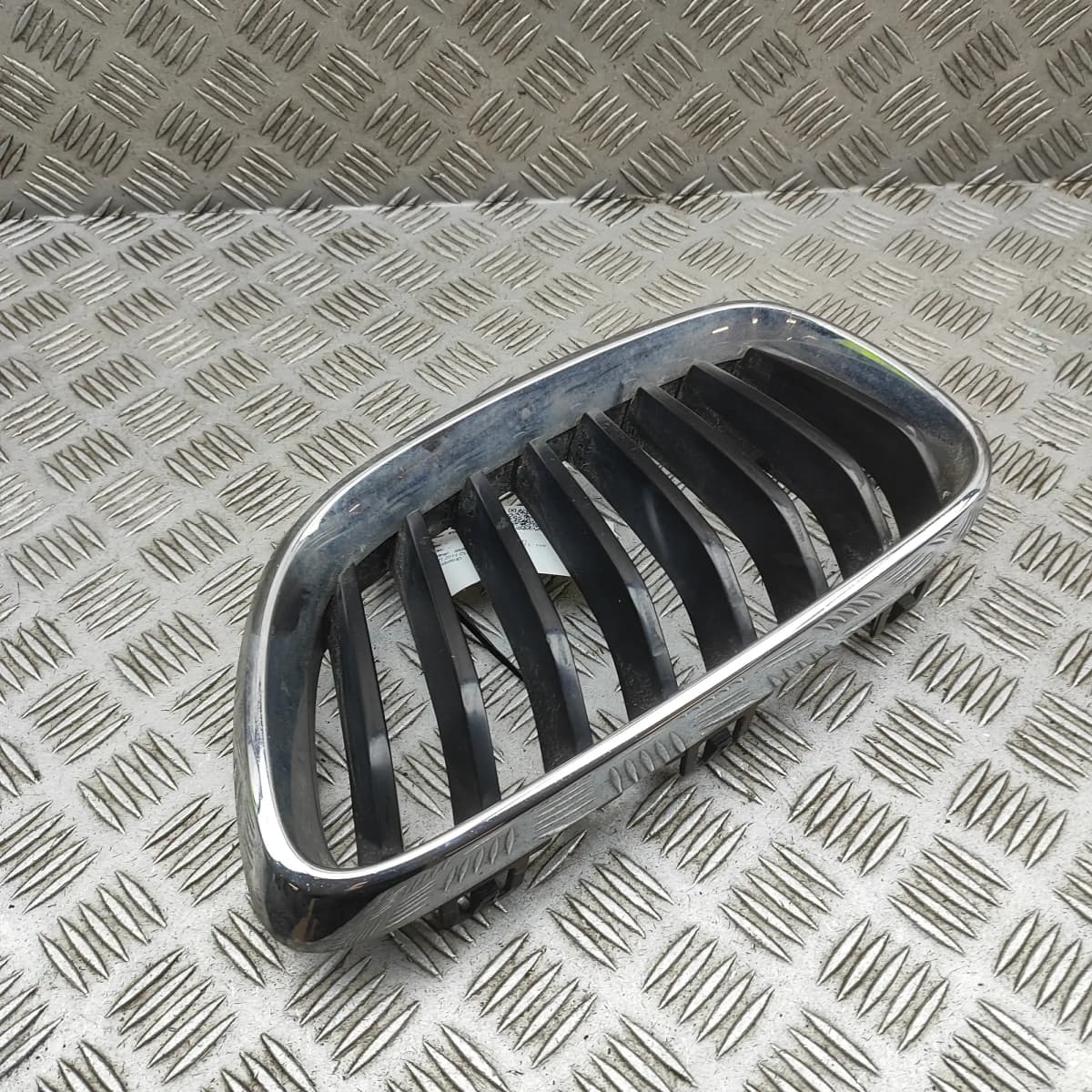 BMW 2 Coupe F22 Left Radiator Grille 7295523 2.0 Diesel 140kW 2014 33617208