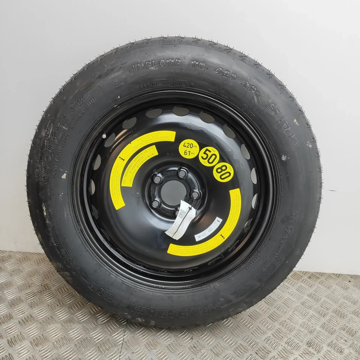 MERCEDES-BENZ GL X166 Spare Wheel Space Saver A1674000300 3.0 Diesel 33714753