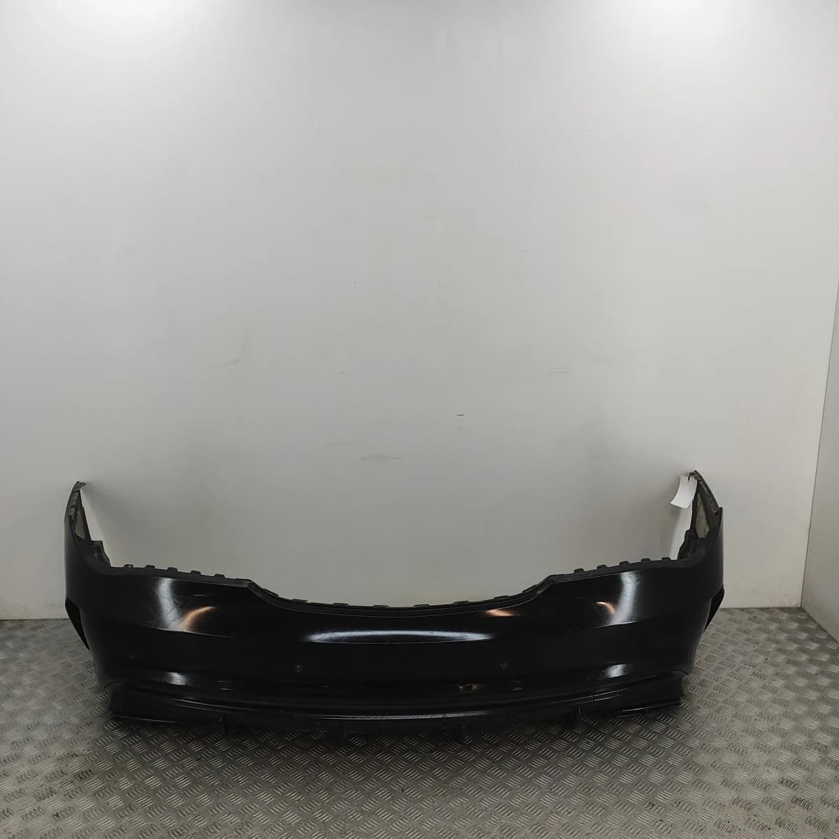 MERCEDES-BENZ CLA Coupe C117 Rear Bumper A1178801401 2.0 Petrol 280kw 33715314
