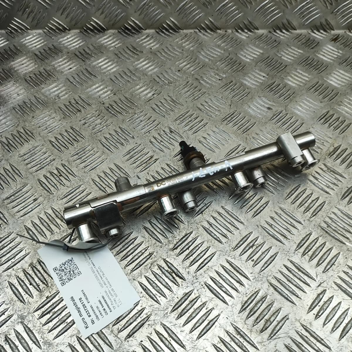MERCEDES-BENZ CLA Coupe C118 Fuel Rail A2820703900 1.3 Hybrid 160kW 2023