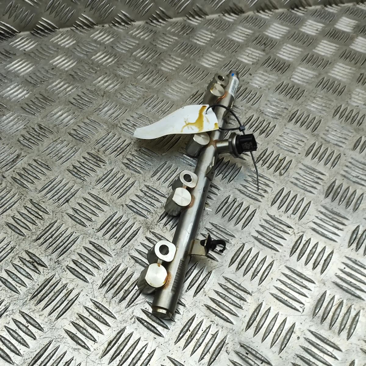 HYUNDAI TUCSON NX4E, NX4A Fuel Rail 35300-2M400 33731348