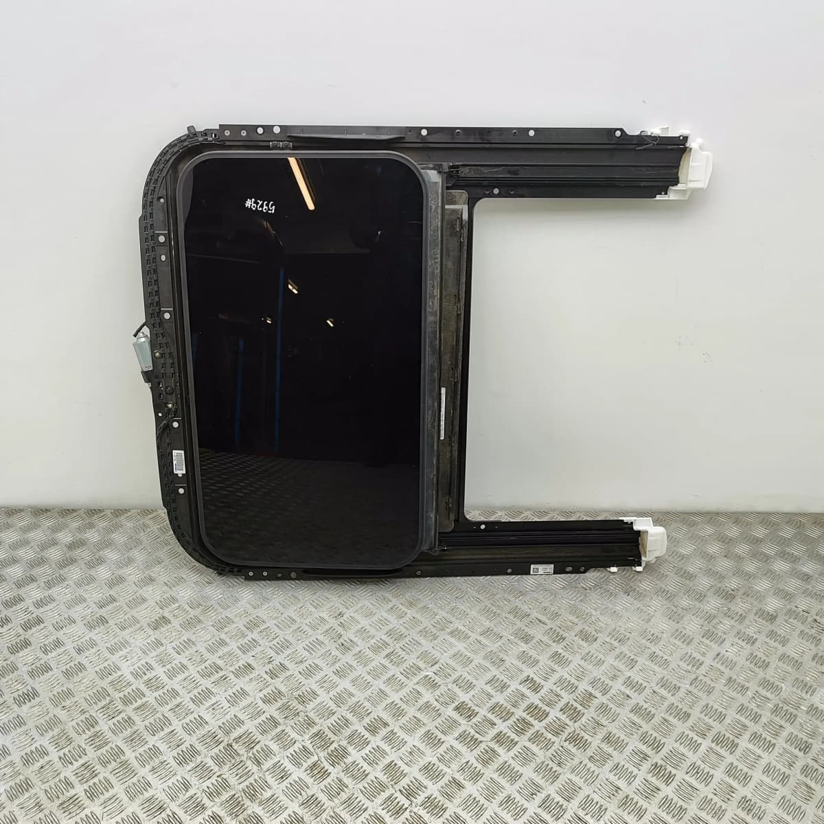 AUDI A6 4G C7 Sunroof 4G5877041G 4.0 Petrol 331kW 2016 33734284