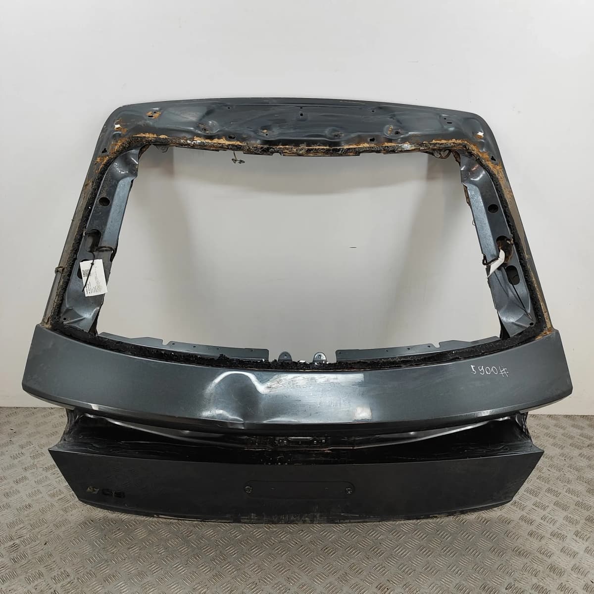 AUDI Q8 4MN Tailgate Bootlid 4M8827025C 3.0 Petrol / electricity 250kw 33791108