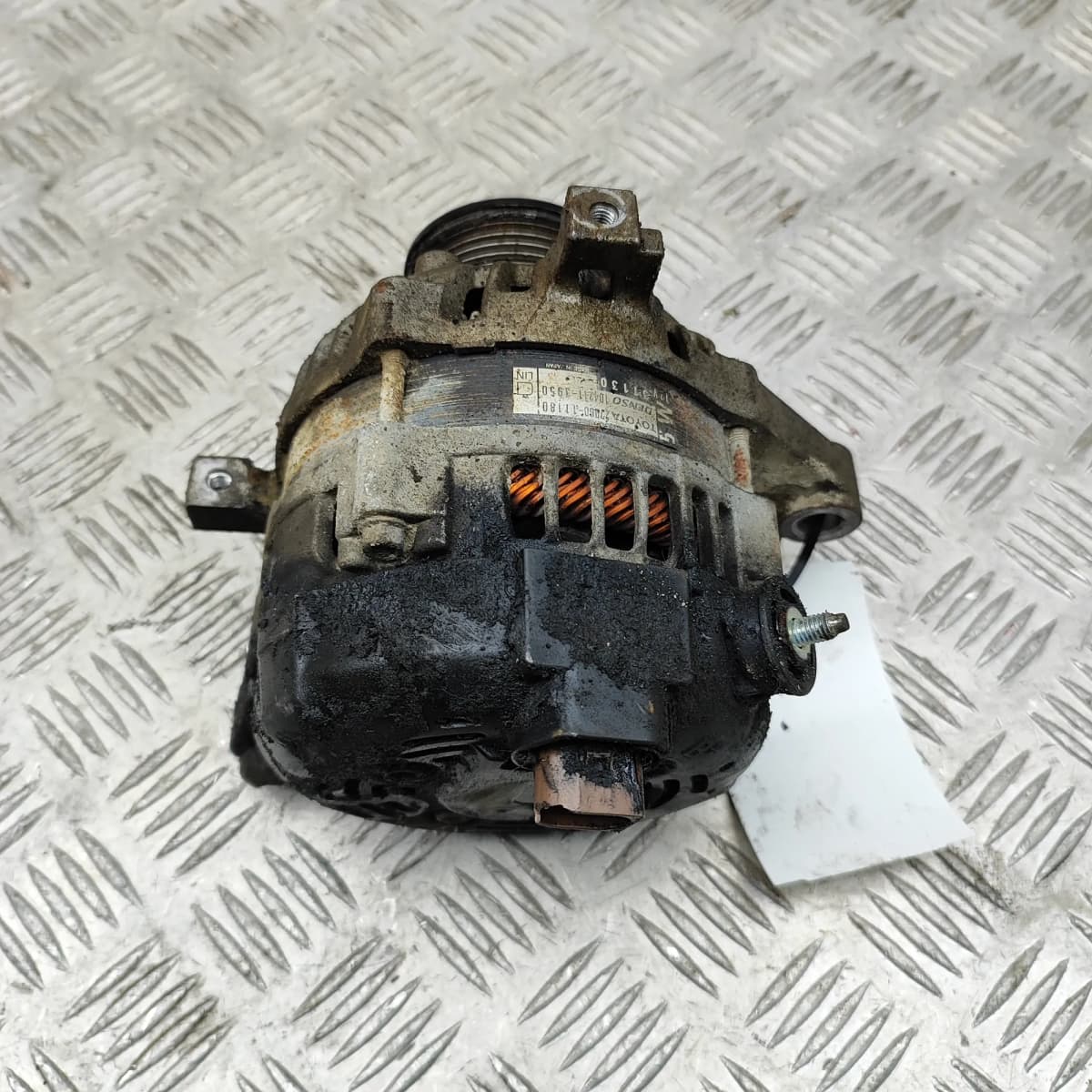 TOYOTA LAND CRUISER J150 Alternator Generator 2706011180 2.8 Diesel 33793512