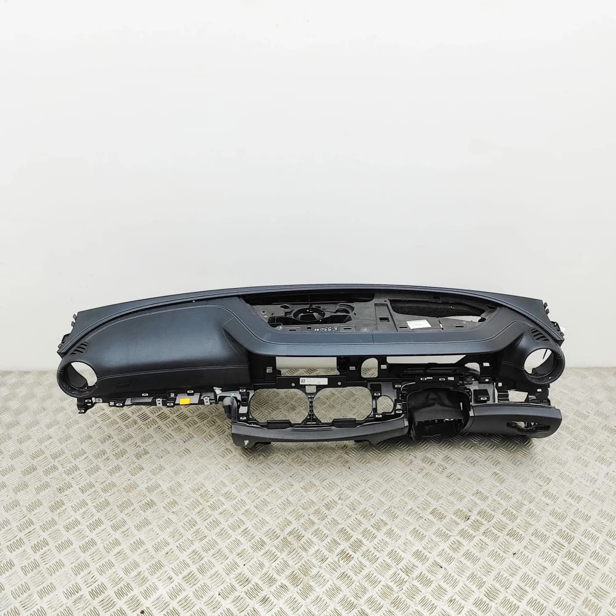 MERCEDES-BENZ CLS C257 Dashboard A2136809904 RHD 2020 33794067