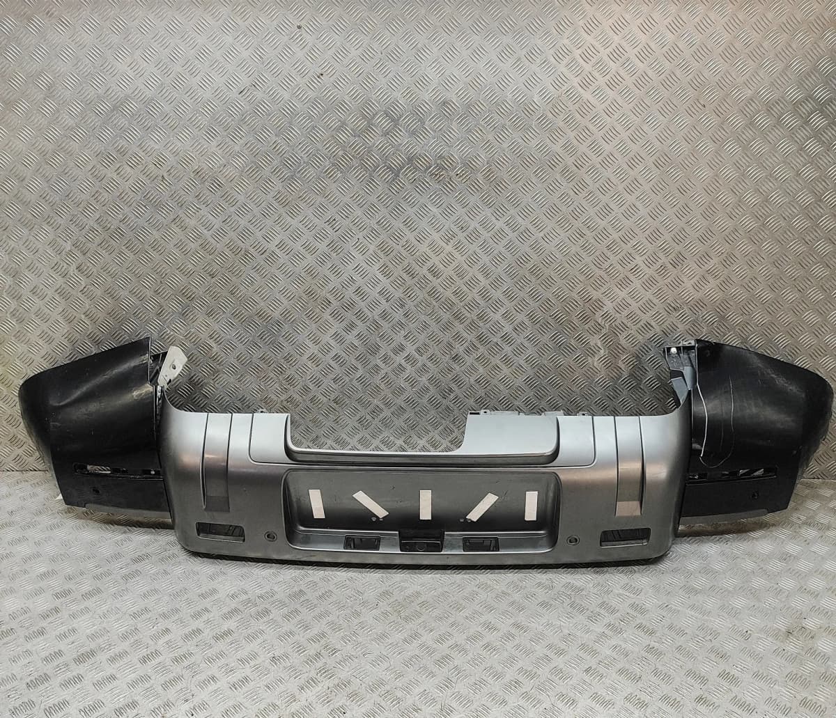 LAND ROVER DEFENDER Station Wagon L663 Rear Bumper L8B2-17D781-B 33797187