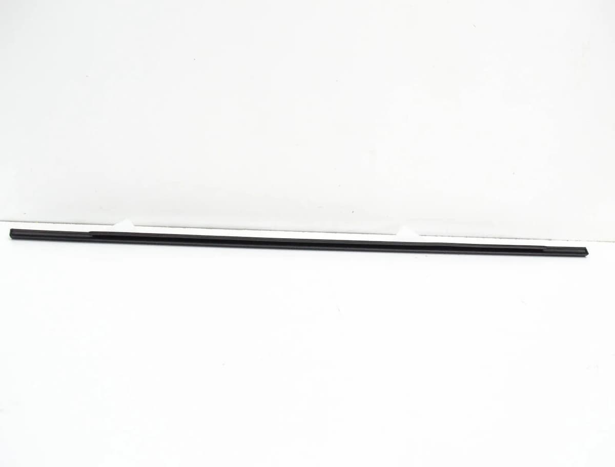 AUDI A3 8P Sportback Rear Right Outer Window Slot Seal 8P4839478A NEW GENUINE