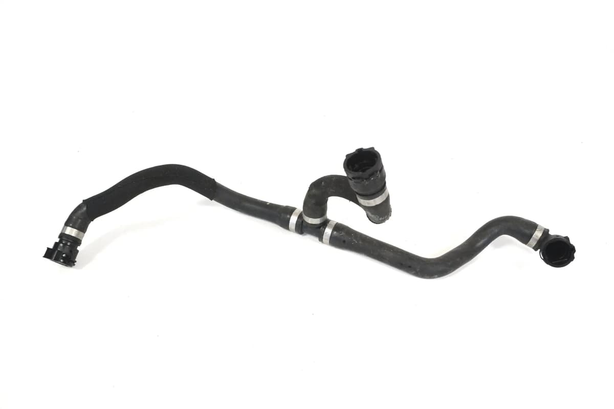 BMW i8 I12 hybrid 2014 RHD Left Side Water Radiator Hose Pipe 7640849 738000765
