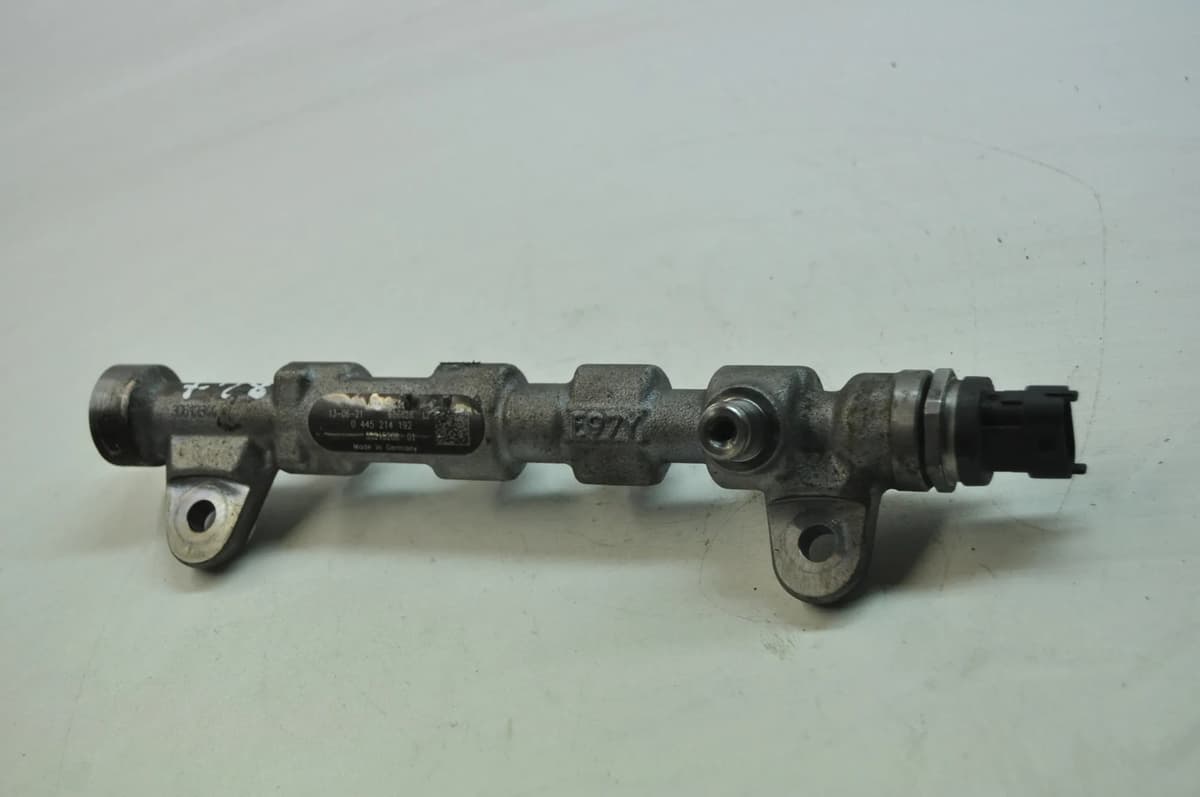 ALFA ROMEO GIULIETTA 940 2.0 JTDM 2013 Fuel Injection Rail 55215208 11130900
