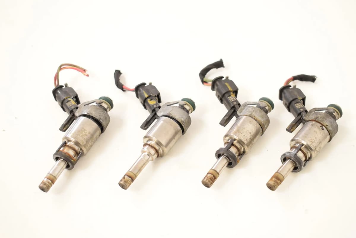 VW SHARAN 7N 2.0 TSI 2015 Fuel Injector Kit 06L906036K 0261500244 11169097