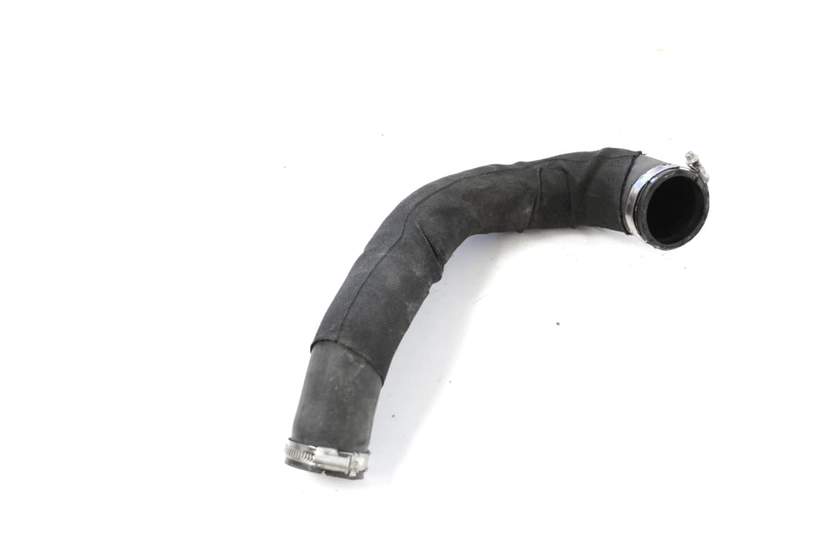 AUDI A4 8K B8 2.0 TDI 2014 RHD Right Side Intercooler Hose 8K0145738AH 11346575