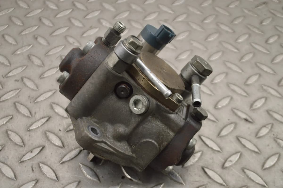 MAZDA 3 BM 2.2 D 2013 RHD Diesel High Pressure Fuel Pump SH0113800B 14613607