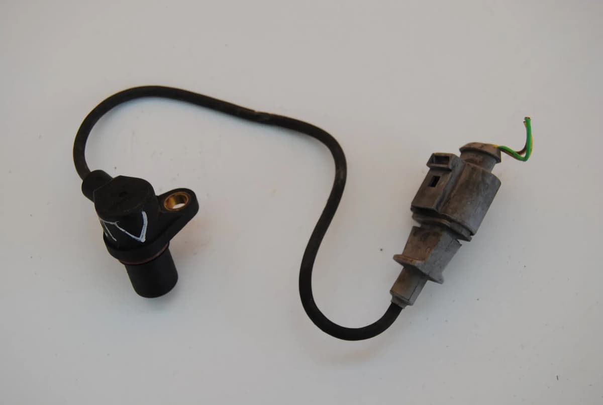 VW PHAETON 2007 3.0 TDI LHD Crankshaft Position Sensor 0261210 1515302