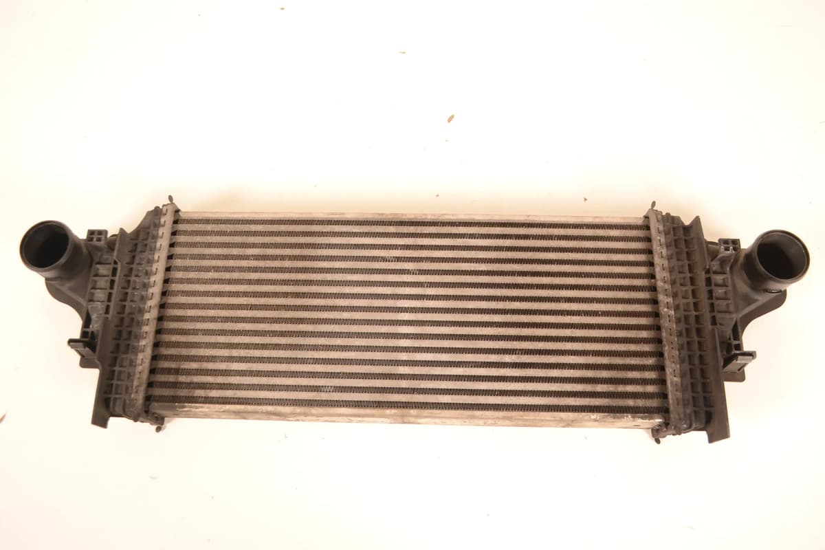 Mercedes W251 R280 CDI 2006 RHD Intercooler Radiator A2515000000 15497550