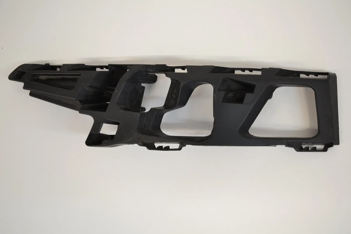 FORD MONDEO Mk4 Front Left Bumper Bracket BS71-17E856-A 2008 1728472