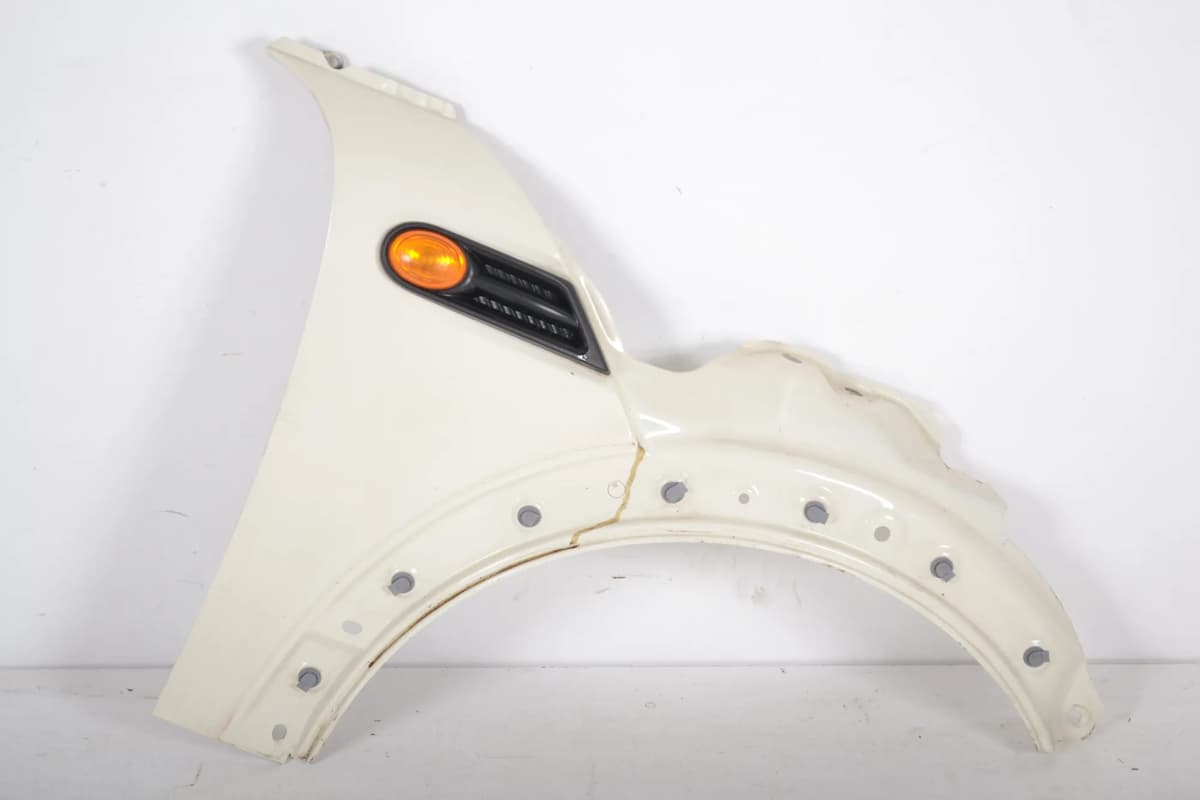 Mini Cooper Wing Fender Front Right PEPPER WHITE 850 D R56 2012 RHD 17794918