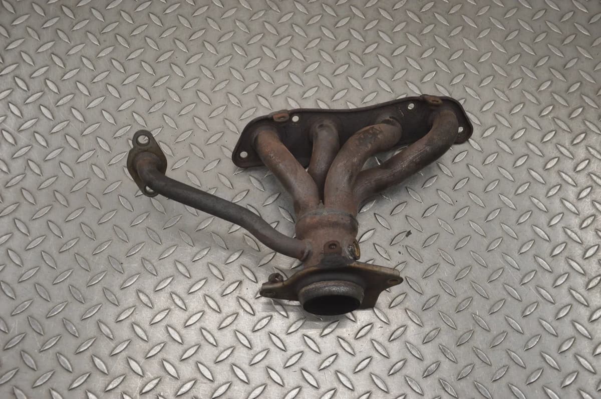 Toyota Prius Exhaust Manifold W3 1.8 H 2010 RHD 20683608