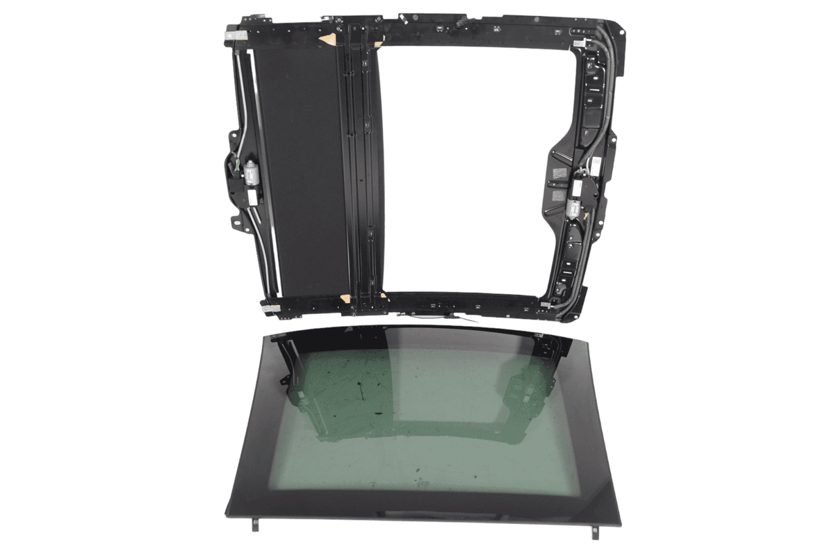 BMW F13 Panoramic Sunroof 8051026 7316535 640d 2012 RHD 21204304