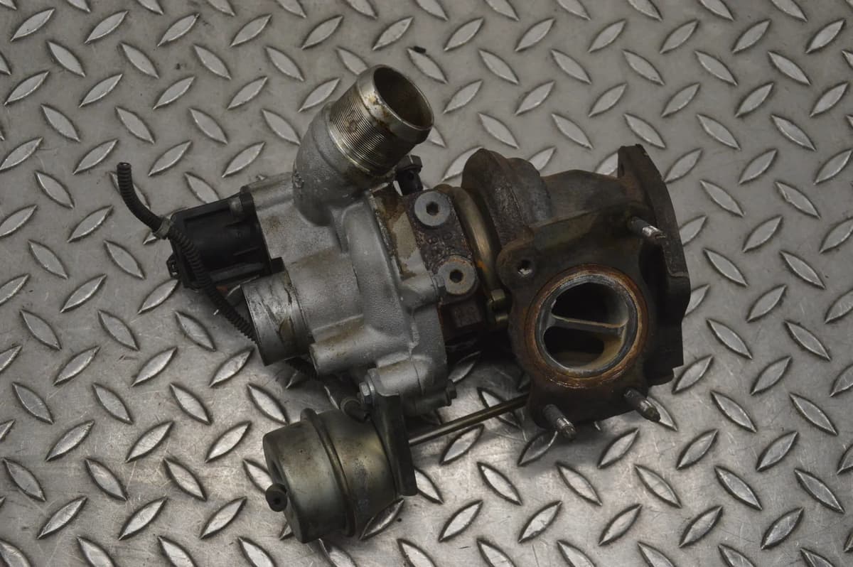 Peugeot RCZ Turbocharger 115kW V760088380 1.6 2011 RHD 22450726