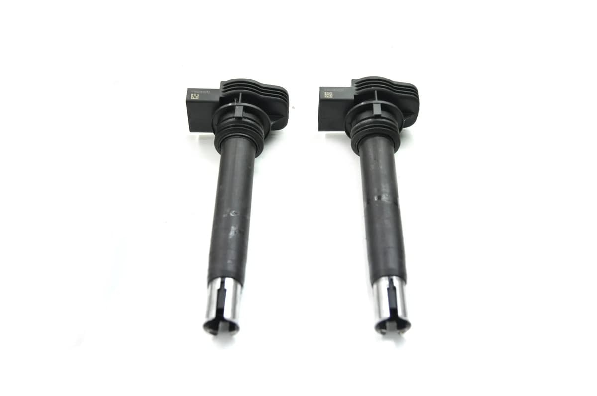 VW Beetle Ignition Coils 2x 06H905115A 2.0 TSI 2012 LHD 2302695