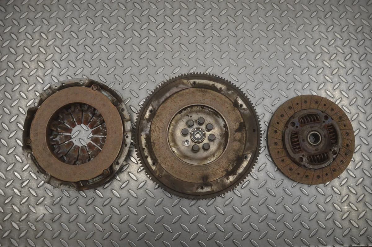 Toyota GT86 Clutch Kit With Flywheel 5J02A ZN6 2015 RHD 23573881