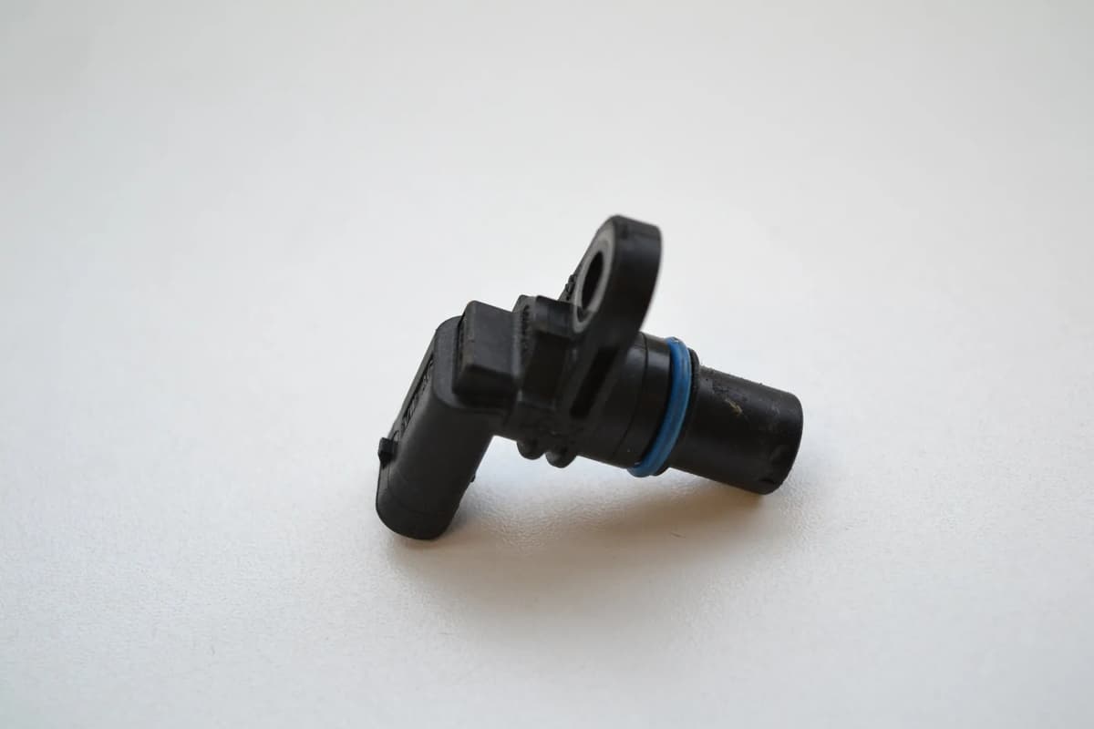 VW Beetle Camshaft Position Sensor 07L905163 2.0 TDI 2016 LHD 2391973