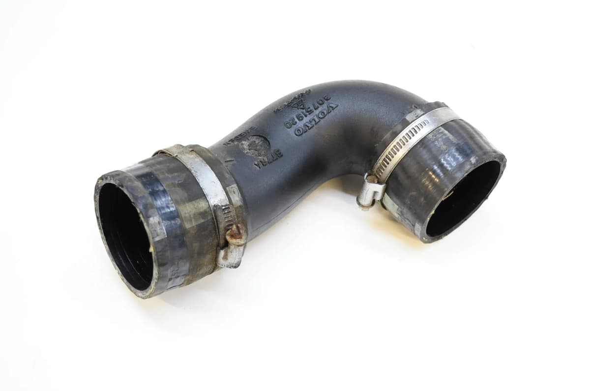 VOLVO XC60 2009 Left Side Intercooler Hose 30751920