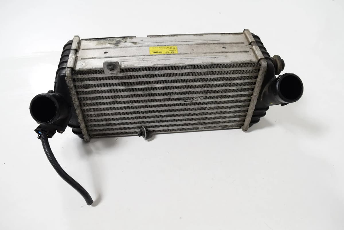 Hyundai i30 GD 1.6 CRDi Intercooler Radiator 39300-84400 2013 RHD 3302820
