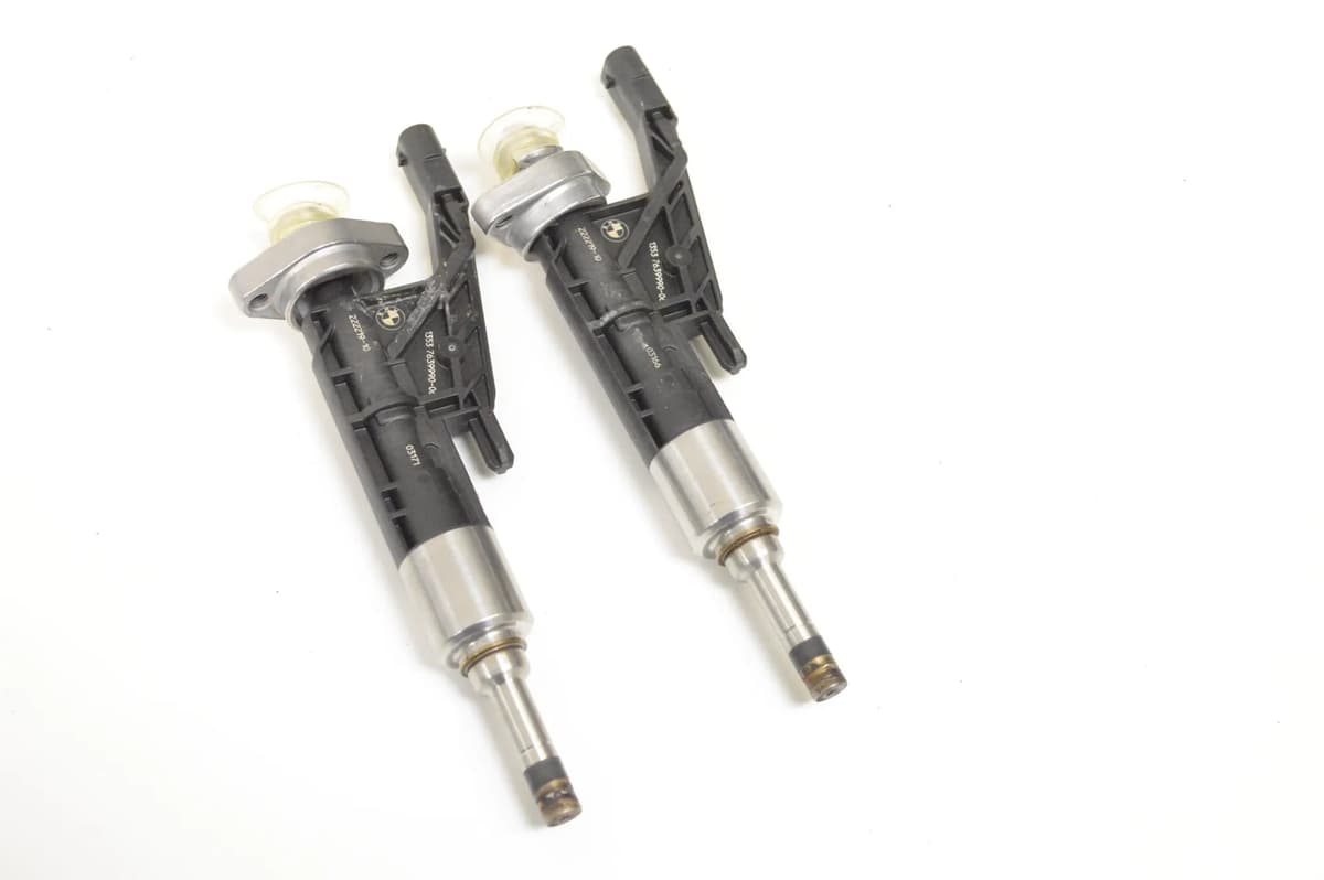BMW 3 F30 320i 2016 RHD Petrol Fuel Injector Kit 2x 7639990 0261500539 3364463