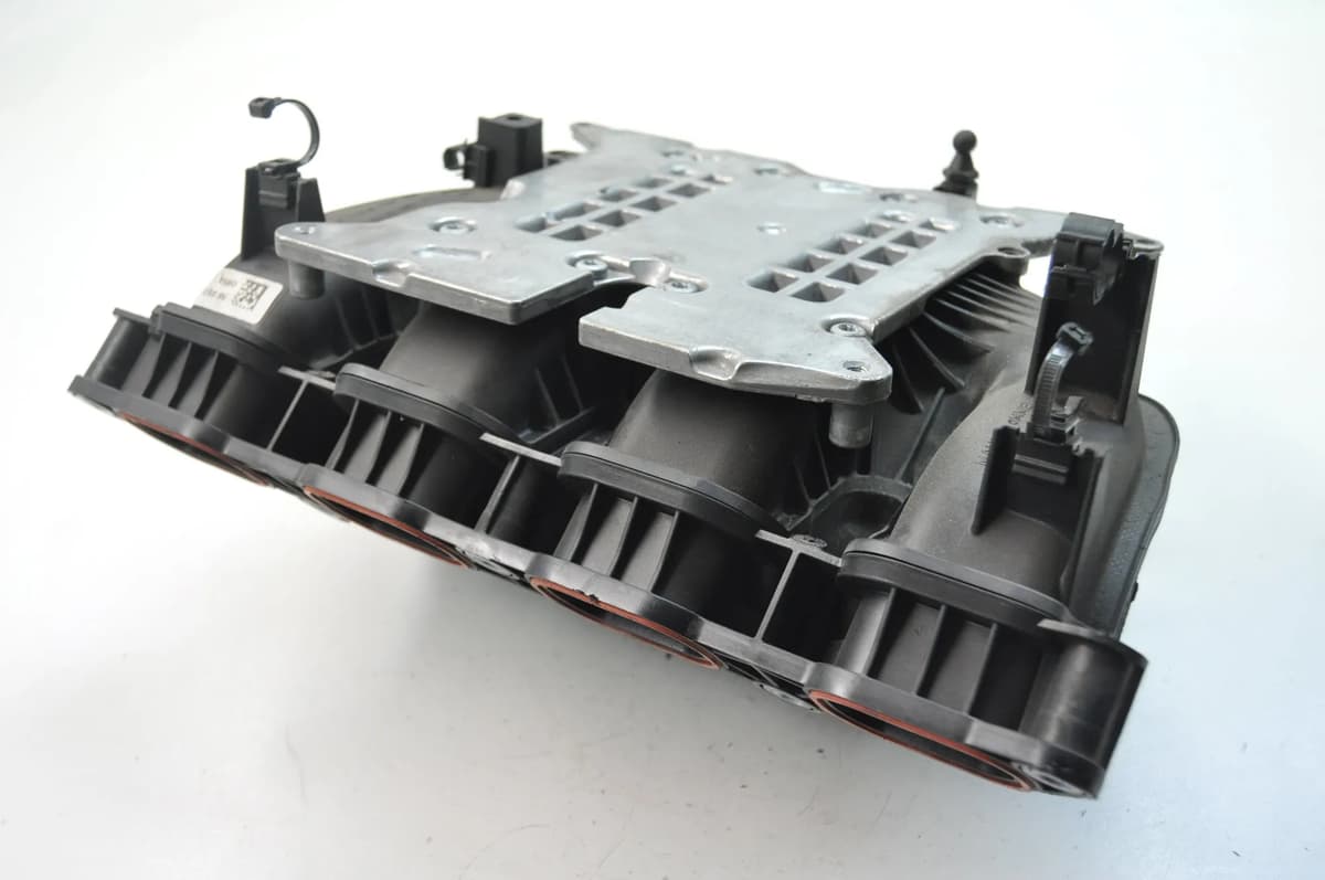 BMW 3 F30, F80 2015 Intake Manifold 7599042