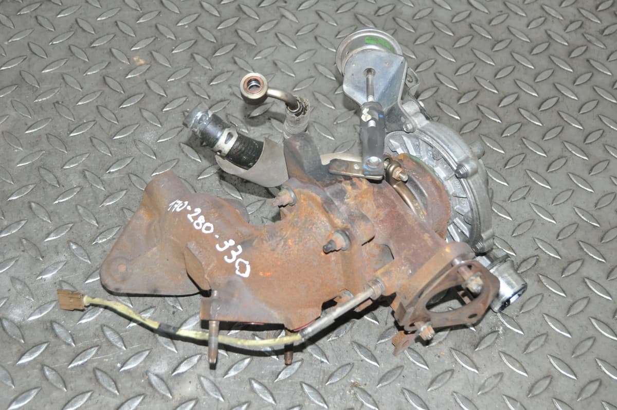 RENAULT MASTER III Furgon FV 2010 Turbocharger H8200822404