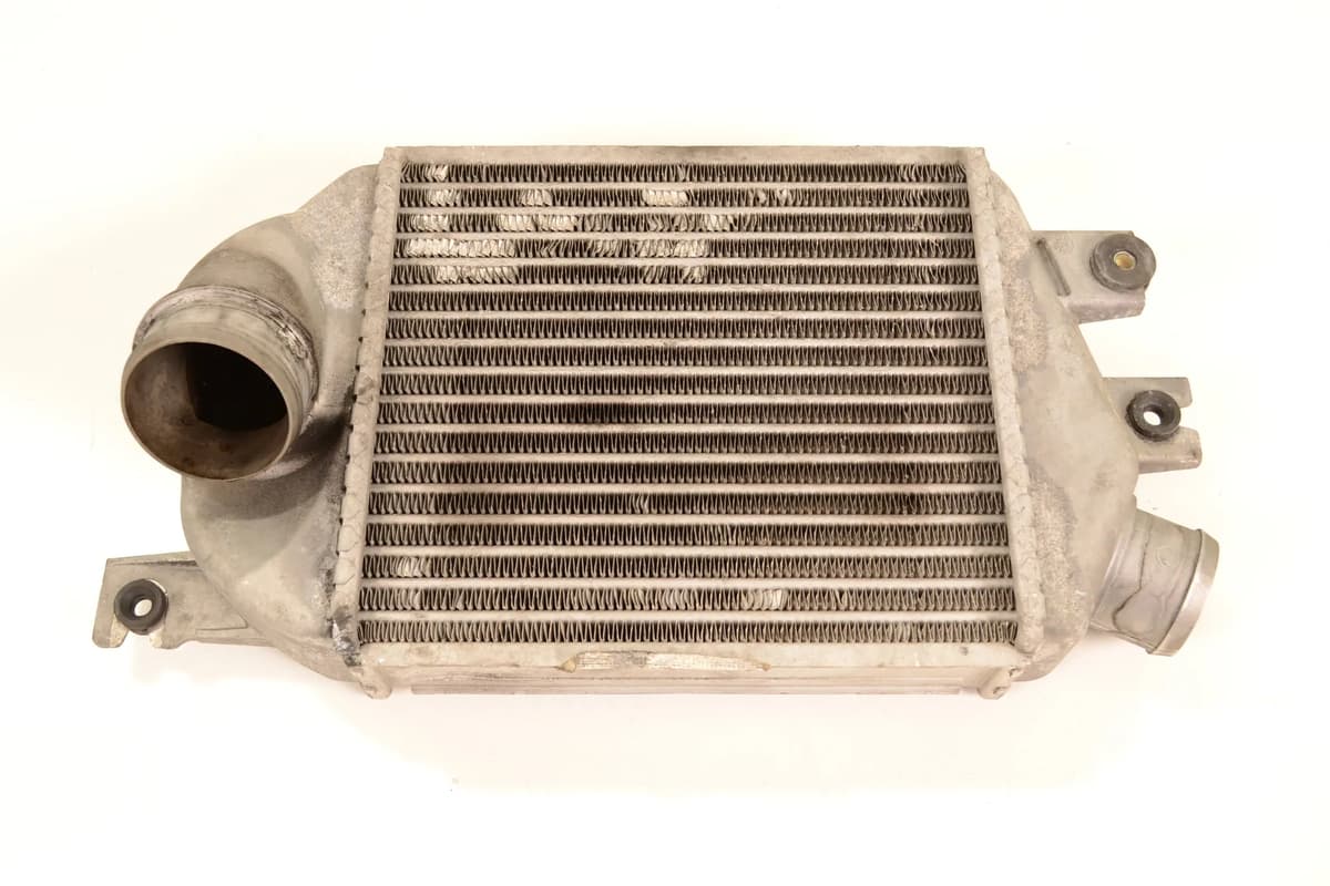 Subaru Legacy 2.0D Intercooler Radiator 870704 110kW 2007 RHD 4008950