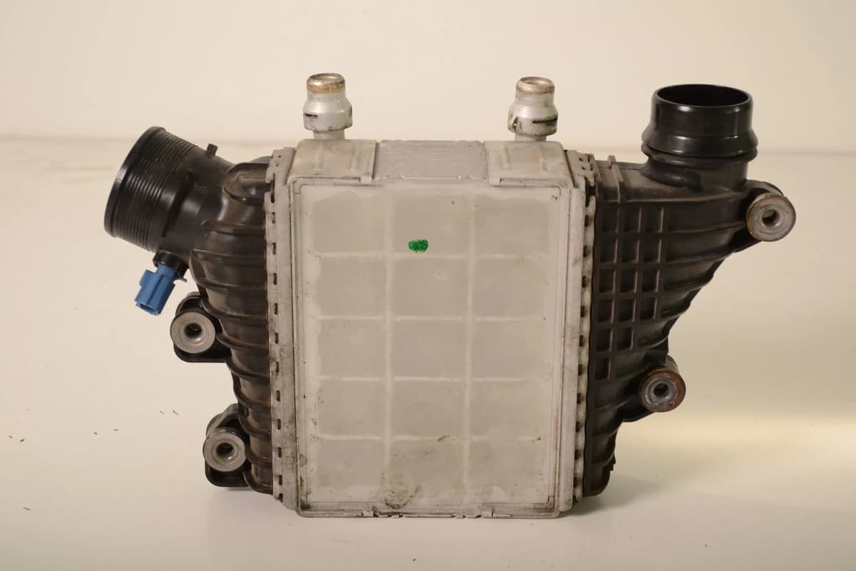 Range Rover Evoque L538 2.0D Intercooler Radiator GJ329L440AB 2017 RHD 4030518