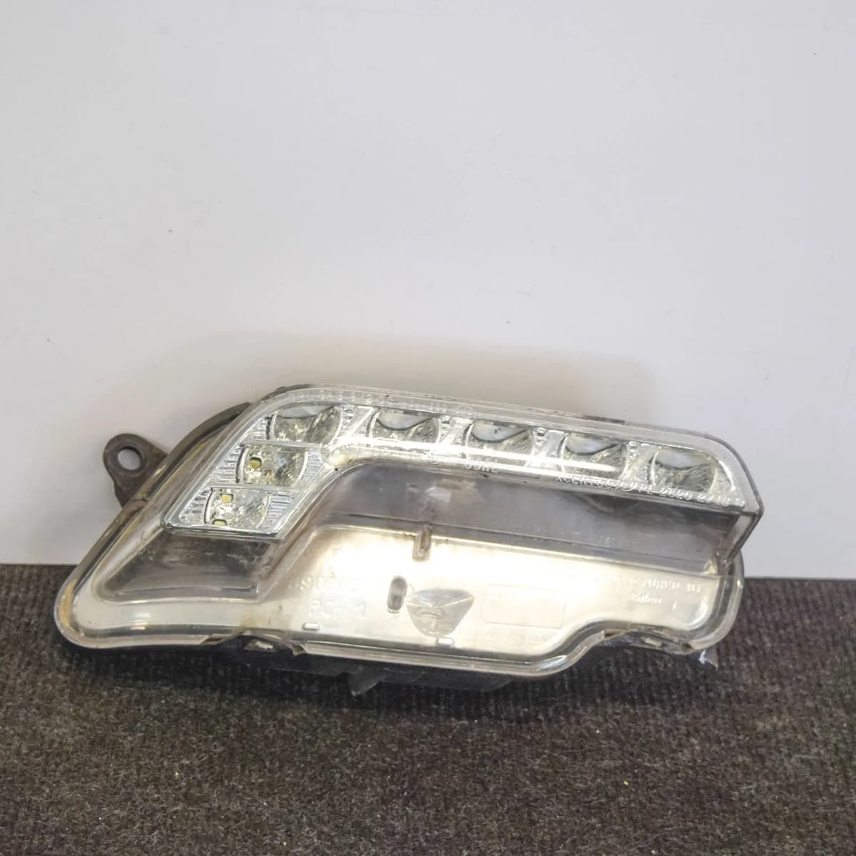 MERCEDES-BENZ E W212 2011 Front Right Additional Light A2128200856